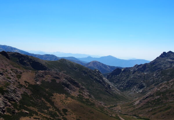 Dans les montagnes minérales